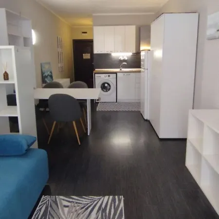 Апартаменты студия Sunset Солнечный берег